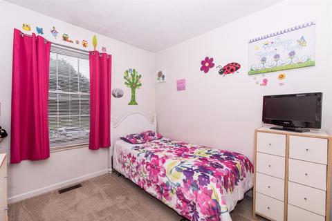 1070 Saddleback Dr, Batavia, OH 45103 photo 13