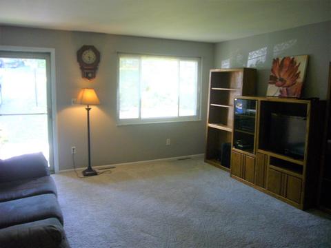 1165 Meredith Dr, Cincinnati, OH 45231 photo 2