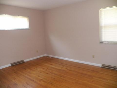 1126 Hearthstone Dr, Cincinnati, OH 45231 photo 23