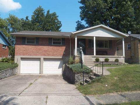 1126 Hearthstone Dr, Cincinnati, OH 45231 photo 2