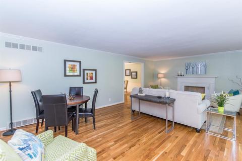 6017 Ropes Dr, Cincinnati, OH 45244 photo 4