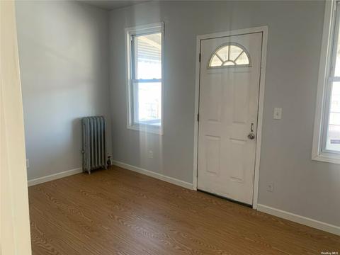 825 Wisnew Dr, Cincinnati, OH 45245 photo 2