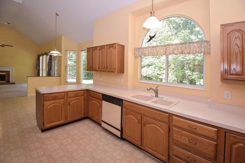 446 Ashworth Ct, Cincinnati, OH 45255 photo 9