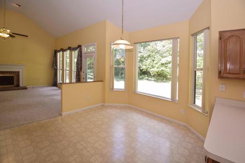 446 Ashworth Ct, Cincinnati, OH 45255 photo 10