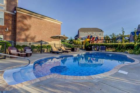 8262 Pine Run Dr, Cincinnati, OH 45244 photo 24