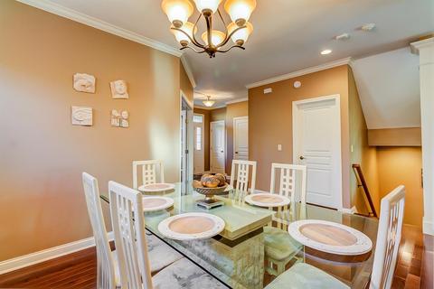 8262 Pine Run Dr, Cincinnati, OH 45244 photo 4