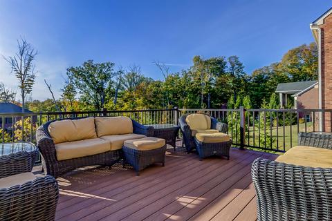 8262 Pine Run Dr, Cincinnati, OH 45244 photo 22