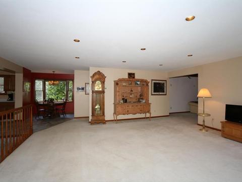490 Fleming Rd, Cincinnati, OH 45231 photo 4