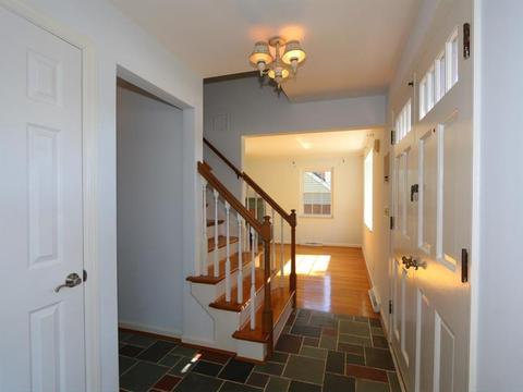 8502 Sturbridge Dr, Cincinnati, OH 45236 photo 2