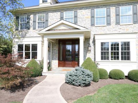 5 Larking Dr, Cincinnati, OH 45242 photo 2