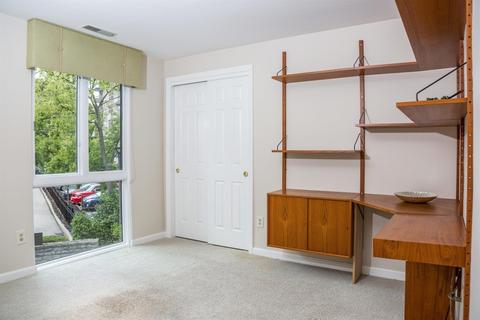 415 Bond Pl #8B, Cincinnati, OH 45206 photo 23