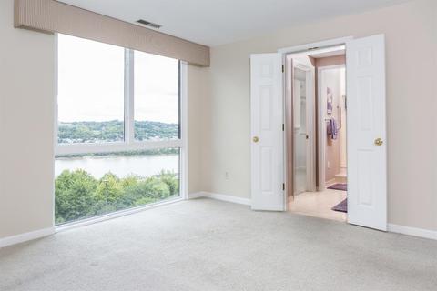 415 Bond Pl #8B, Cincinnati, OH 45206 photo 31