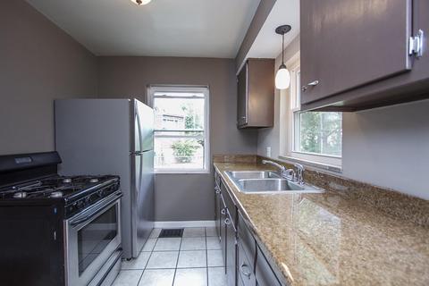3247 Midden Cir, Cincinnati, OH 45238 photo 8