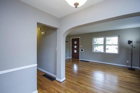 3247 Midden Cir, Cincinnati, OH 45238 photo 6