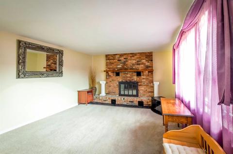 4566 Vermona Dr, Cincinnati, OH 45245 photo 4