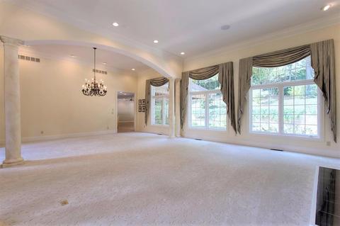 343 Summer View Dr, Cincinnati, OH 45255 photo 5