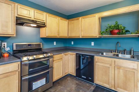 4686 Riley Ln, Cincinnati, OH 45227 photo 21
