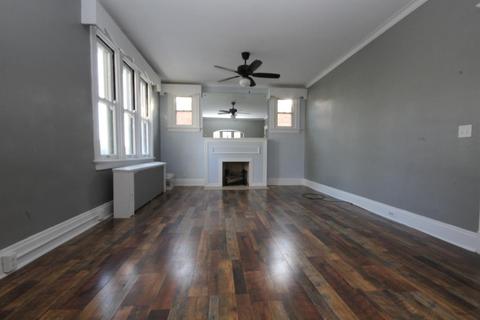 4447 Eighth St, Cincinnati, OH 45238 photo 2