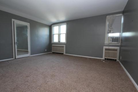 4447 Eighth St, Cincinnati, OH 45238 photo 12