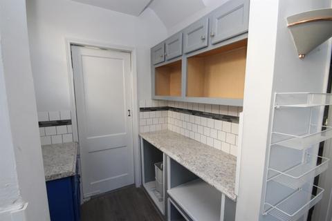 4447 Eighth St, Cincinnati, OH 45238 photo 5