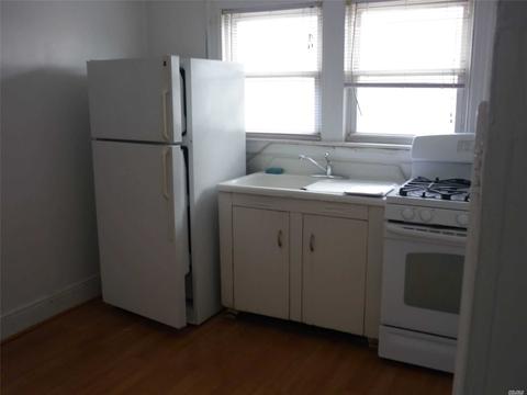 668 Jackson St, Lincoln Heights, OH 45215 photo 2