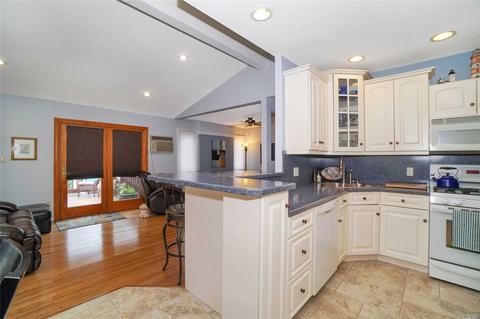875 Anson Dr, Cincinnati, OH 45245 photo 6