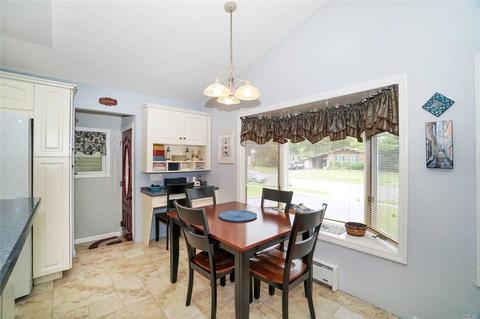 875 Anson Dr, Cincinnati, OH 45245 photo 3