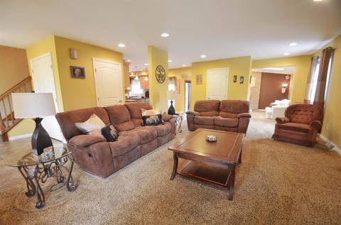 2354 Devils Backbone Rd, Cincinnati, OH 45233 photo 3