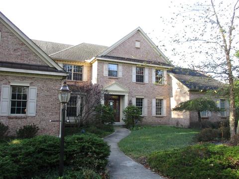 9077 Kemper Rd, Montgomery, OH 45249 photo 2