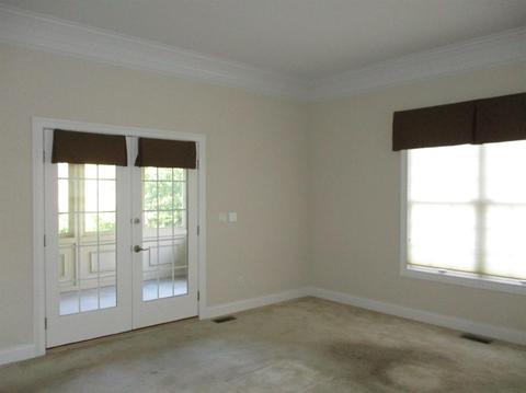 9077 Kemper Rd, Montgomery, OH 45249 photo 3