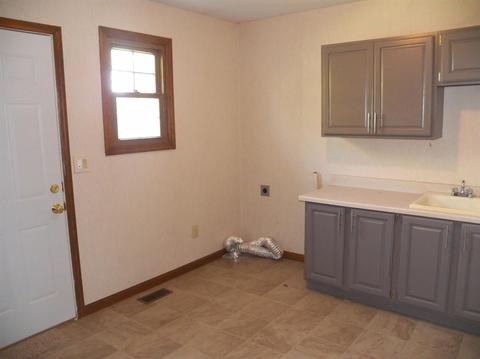6376 Simon Dr, Cincinnati, OH 45233 photo 12