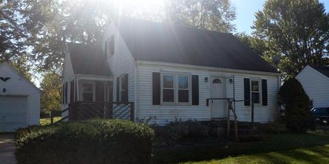 841 Youngs Ln, Cincinnati, OH 45245 photo 2