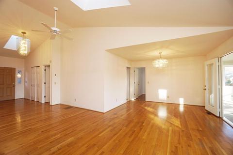8434 Wick Ln, Maineville, OH 45039 photo 3