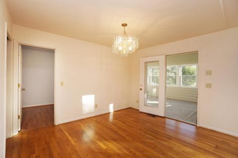 8434 Wick Ln, Maineville, OH 45039 photo 6