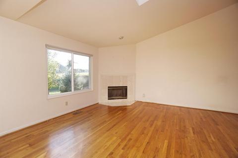 8434 Wick Ln, Maineville, OH 45039 photo 5