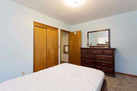 619 Bourbon St, Blanchester, OH 45107 photo 9