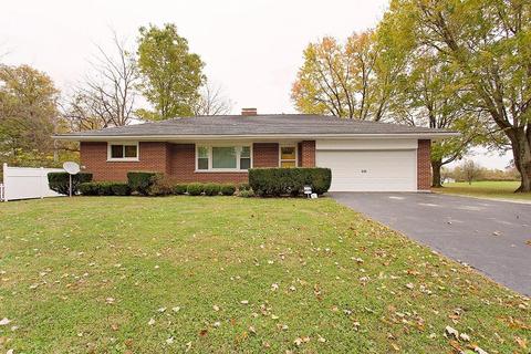 619 Bourbon St, Blanchester, OH 45107 photo 1