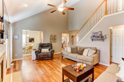 415 Thomas Pointe Ct, Monroe, OH 45050 photo 8