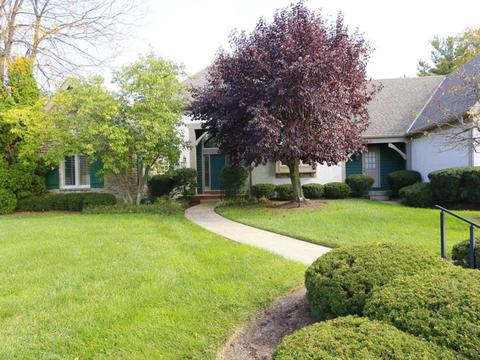 5080 Rollman Estates Dr, Cincinnati, OH 45236 photo 2