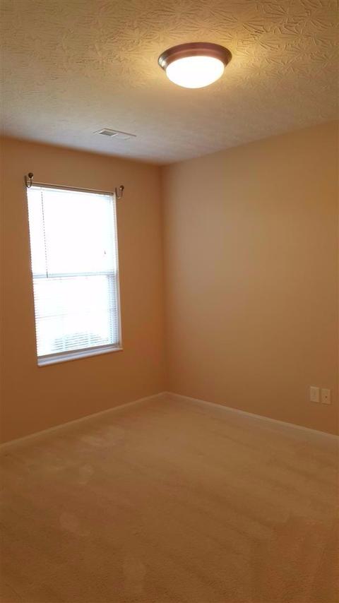 978 Lost Xing, Cincinnati, OH 45231 photo 16