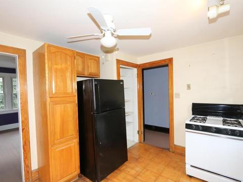 739 Circle Ave, Cincinnati, OH 45232 photo 4