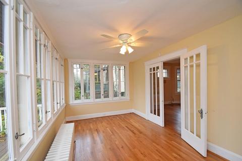 1344 Duncan Ave, Cincinnati, OH 45208 photo 9