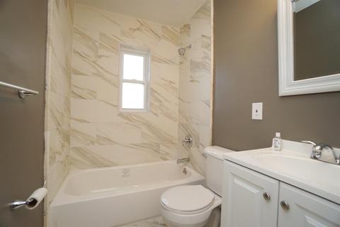 1019 Edgetree Ln, Cincinnati, OH 45238 photo 13