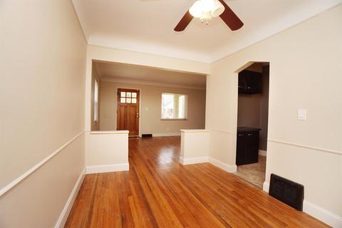 1019 Edgetree Ln, Cincinnati, OH 45238 photo 6