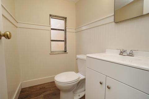 1019 Edgetree Ln, Cincinnati, OH 45238 photo 16