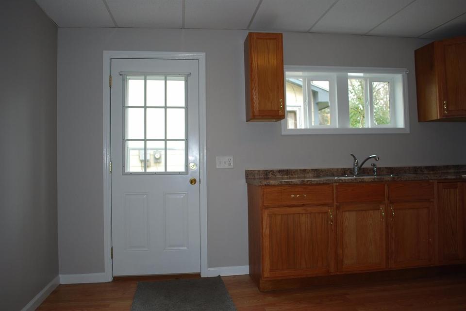  510 John St, Blanchester, OH 45107 photo 8