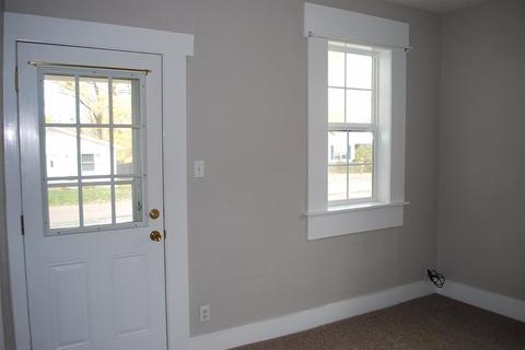 510 John St, Blanchester, OH 45107 photo 3