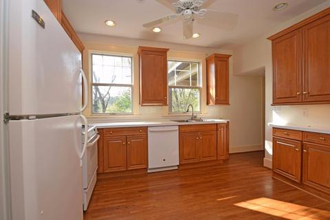 205 Greendale Ave, Cincinnati, OH 45220 photo 4