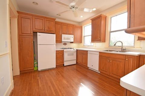 205 Greendale Ave, Cincinnati, OH 45220 photo 5