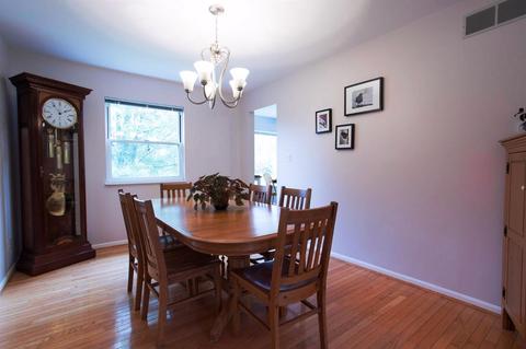 433 Stonehearst Ln, Cincinnati, OH 45231 photo 7